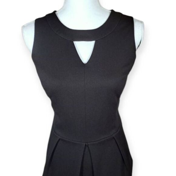 IZ BYER BLACK & BEIGE DRESS SZ.13 EUC - Picture 2 of 8